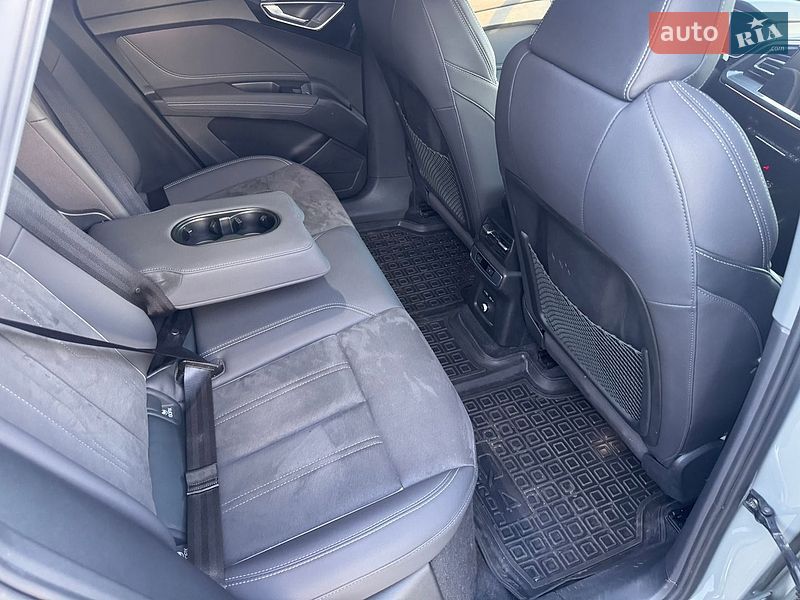 Позашляховик / Кросовер Audi Q4 e-tron 2023 в Очакові фото 28 Позашляховик / Кросовер Audi Q4 e-tron 2023 в Очакові