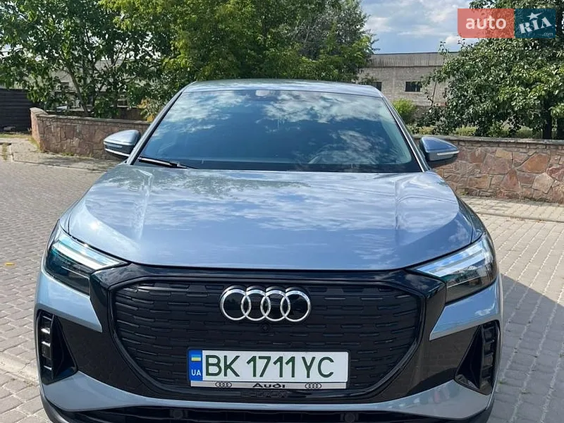 Audi Q4 e-tron 2022