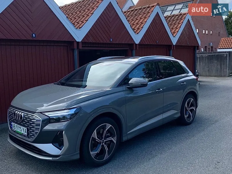 Audi Q4 e-tron 2025