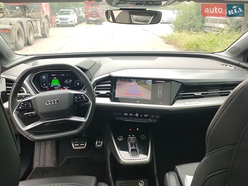 Внедорожник / Кроссовер Audi Q4 e-tron 2024 в Киеве фото 13 Внедорожник / Кроссовер Audi Q4 e-tron 2024 в Киеве