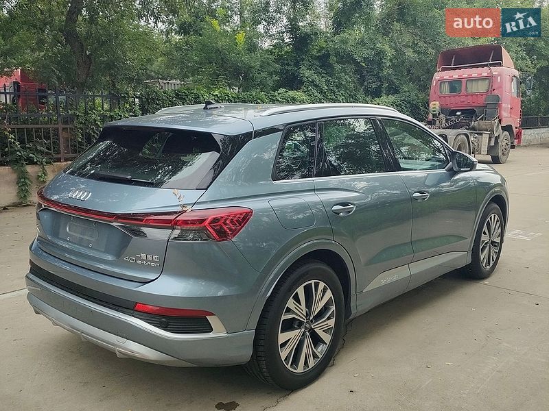 Внедорожник / Кроссовер Audi Q4 e-tron 2024 в Киеве фото 6 Внедорожник / Кроссовер Audi Q4 e-tron 2024 в Киеве
