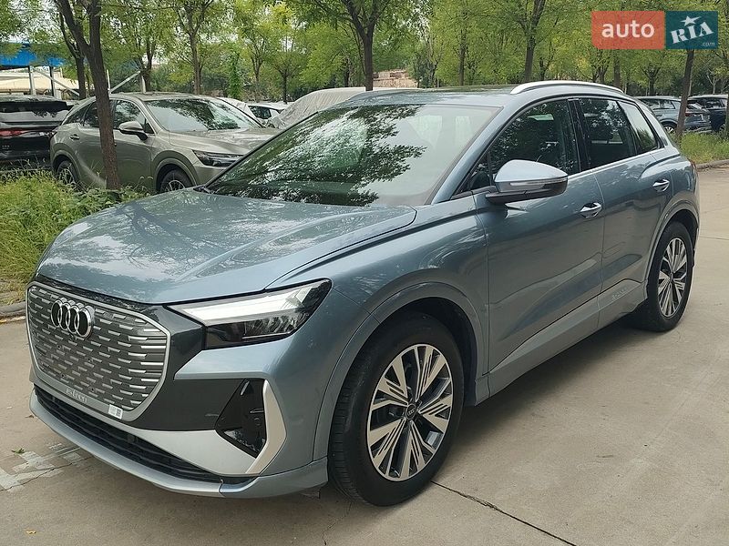 Внедорожник / Кроссовер Audi Q4 e-tron 2024 в Киеве фото Внедорожник / Кроссовер Audi Q4 e-tron 2024 в Киеве