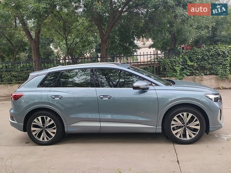 Внедорожник / Кроссовер Audi Q4 e-tron 2024 в Киеве фото 5 Внедорожник / Кроссовер Audi Q4 e-tron 2024 в Киеве