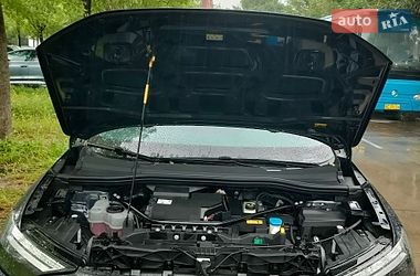 Внедорожник / Кроссовер Audi Q4 e-tron 2024 в Киеве