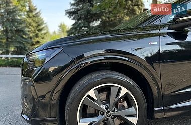 Внедорожник / Кроссовер Audi Q4 e-tron 2022 в Днепре