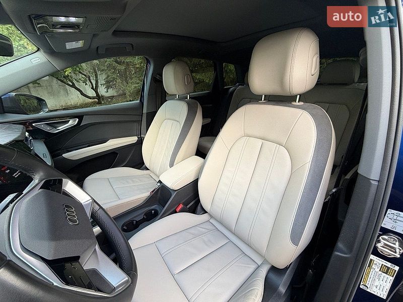 Внедорожник / Кроссовер Audi Q4 e-tron 2023 в Лубнах
