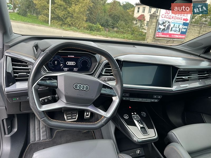 Внедорожник / Кроссовер Audi Q4 e-tron 2023 в Луцке