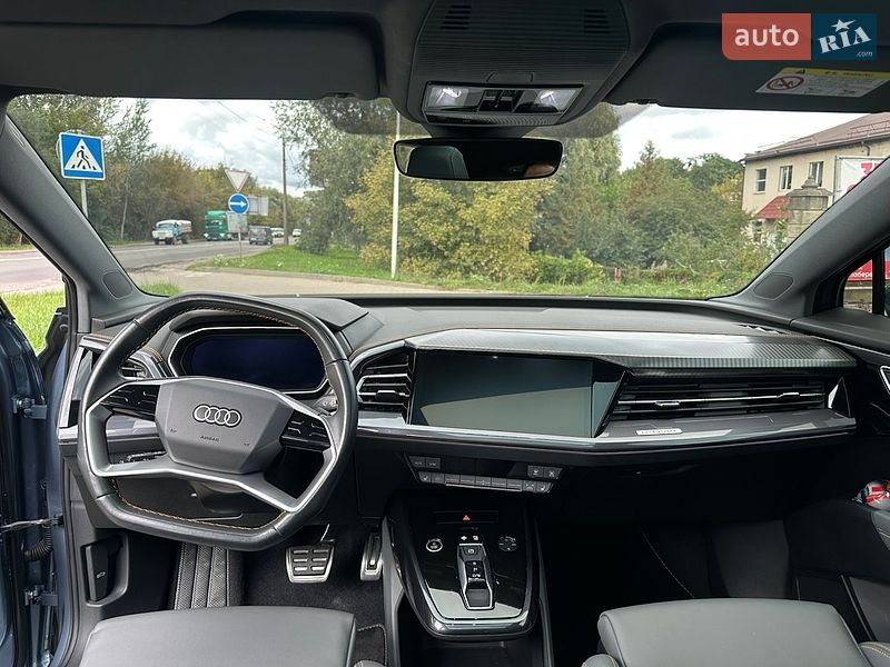 Внедорожник / Кроссовер Audi Q4 e-tron 2023 в Луцке