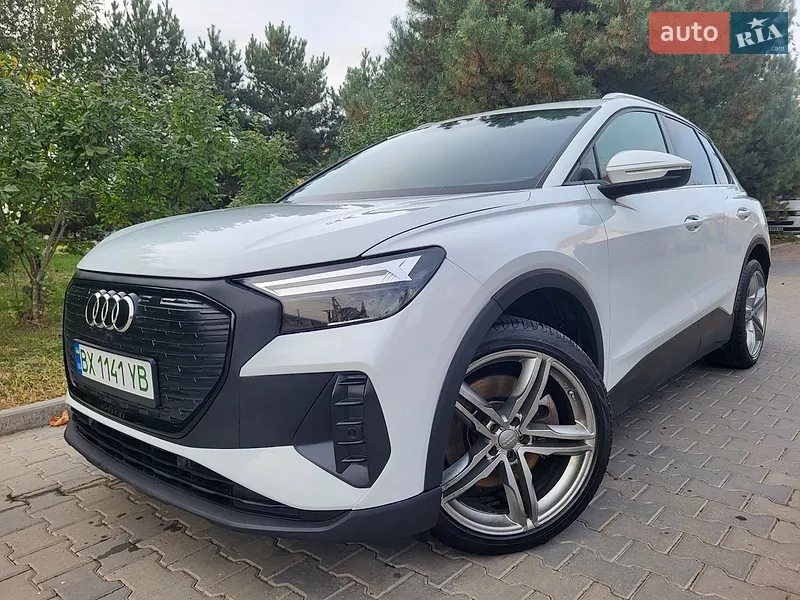 Audi Q4 e-tron 2023