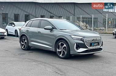 Внедорожник / Кроссовер Audi Q4 e-tron 2023 в Львове