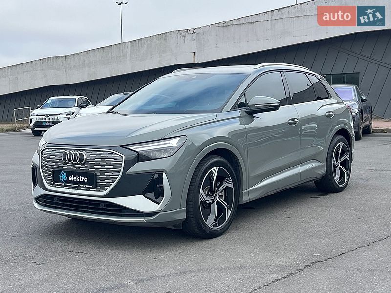 Внедорожник / Кроссовер Audi Q4 e-tron 2023 в Львове
