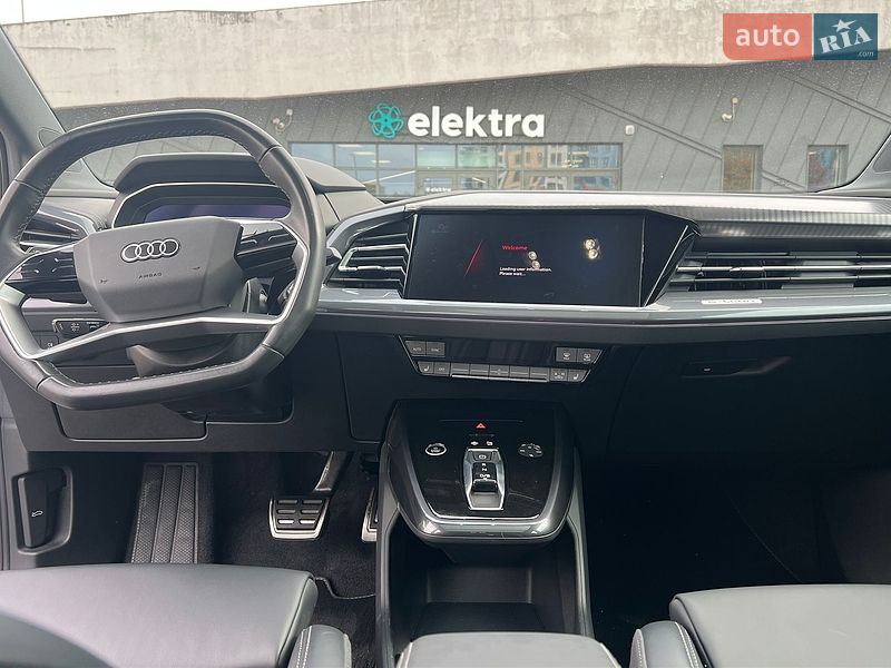 Внедорожник / Кроссовер Audi Q4 e-tron 2023 в Львове
