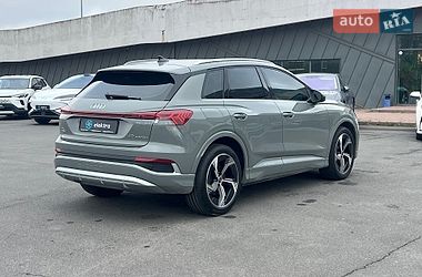 Внедорожник / Кроссовер Audi Q4 e-tron 2023 в Львове