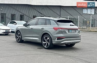 Внедорожник / Кроссовер Audi Q4 e-tron 2023 в Львове