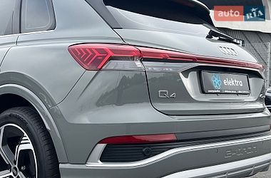 Внедорожник / Кроссовер Audi Q4 e-tron 2023 в Львове
