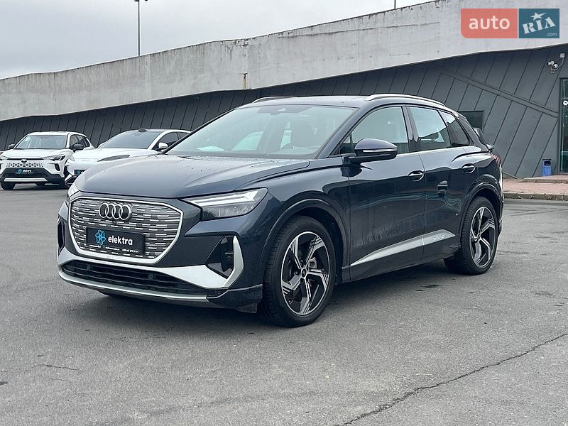 Audi Q4 e-tron 2024