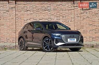 Позашляховик / Кросовер Audi Q4 Sportback e-tron 2023 в Дніпрі