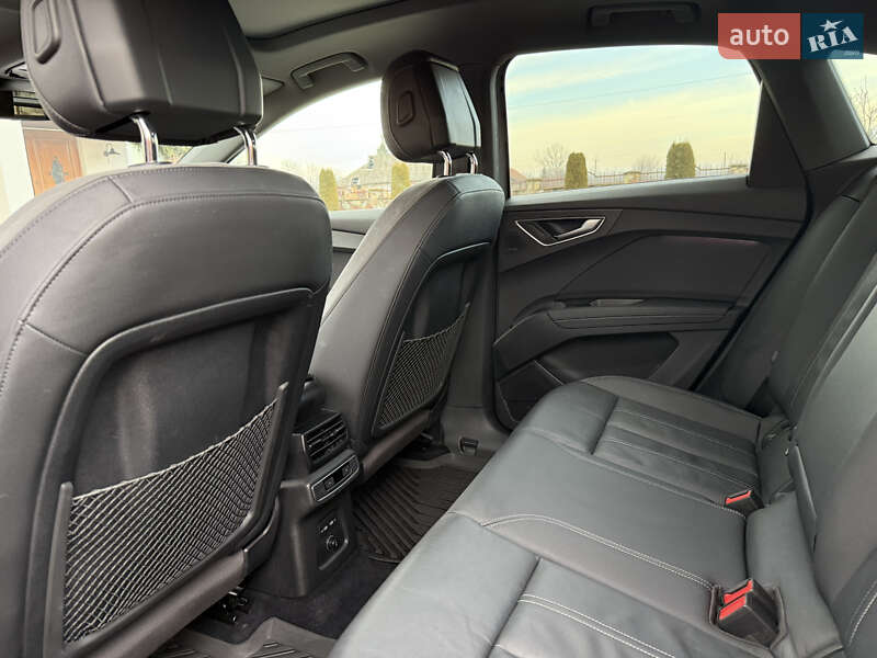 Внедорожник / Кроссовер Audi Q4 Sportback e-tron 2022 в Коломые