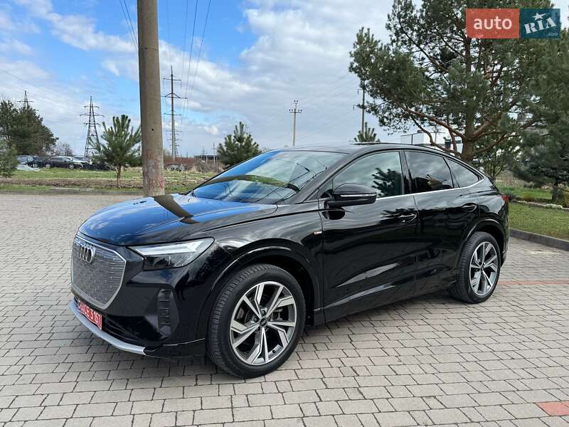 Внедорожник / Кроссовер Audi Q4 Sportback e-tron 2022 в Солонке