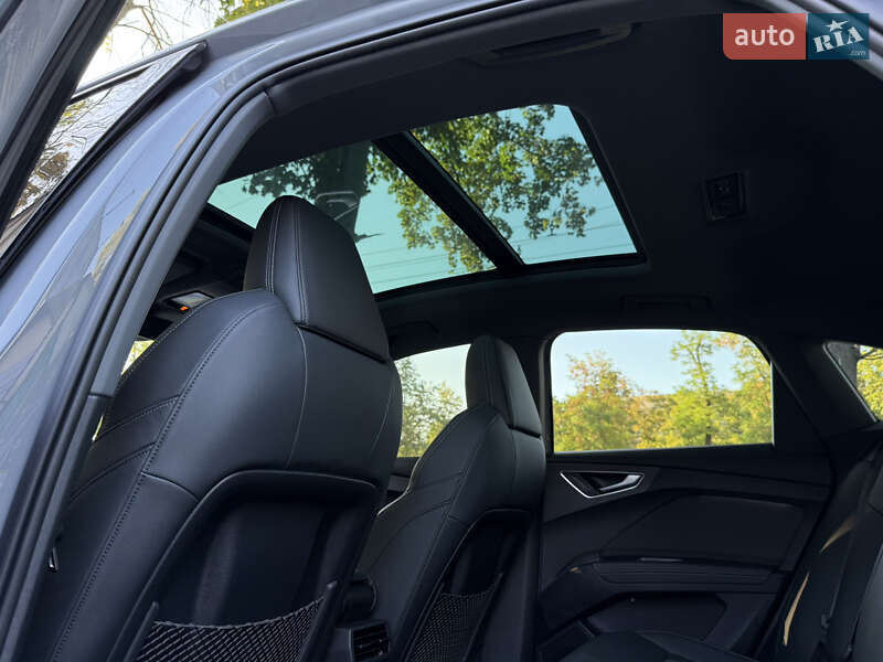 Внедорожник / Кроссовер Audi Q4 Sportback e-tron 2023 в Николаеве
