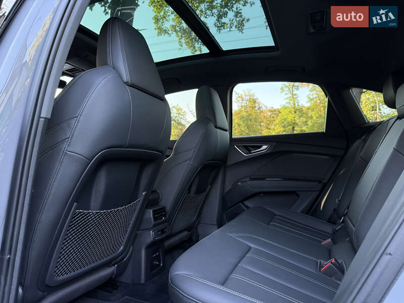 Внедорожник / Кроссовер Audi Q4 Sportback e-tron 2023 в Николаеве
