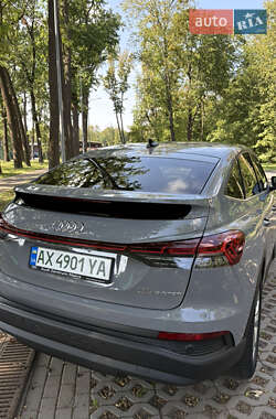 Внедорожник / Кроссовер Audi Q4 Sportback e-tron 2022 в 