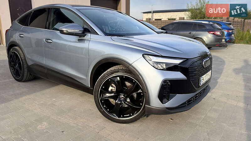 Внедорожник / Кроссовер Audi Q4 Sportback e-tron 2022 в Березному