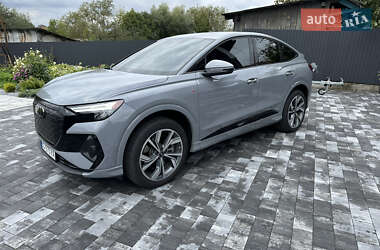 Внедорожник / Кроссовер Audi Q4 Sportback e-tron 2023 в 