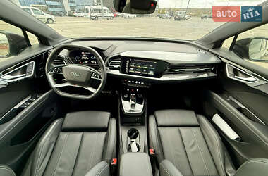 Внедорожник / Кроссовер Audi Q4 Sportback e-tron 2022 в 