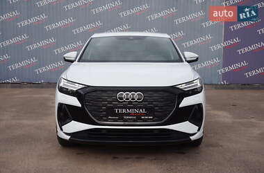 Внедорожник / Кроссовер Audi Q4 Sportback e-tron 2022 в 