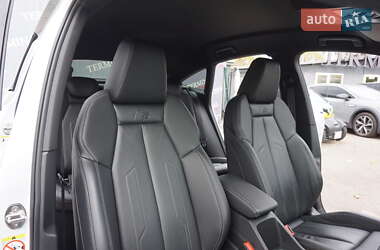 Внедорожник / Кроссовер Audi Q4 Sportback e-tron 2022 в 