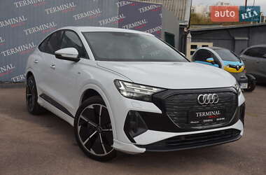 Внедорожник / Кроссовер Audi Q4 Sportback e-tron 2022 в 