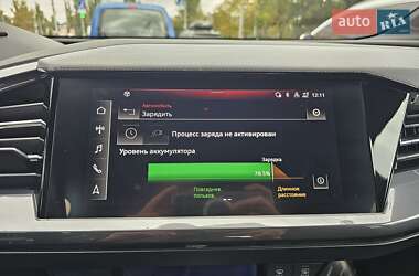 Внедорожник / Кроссовер Audi Q4 Sportback e-tron 2022 в 