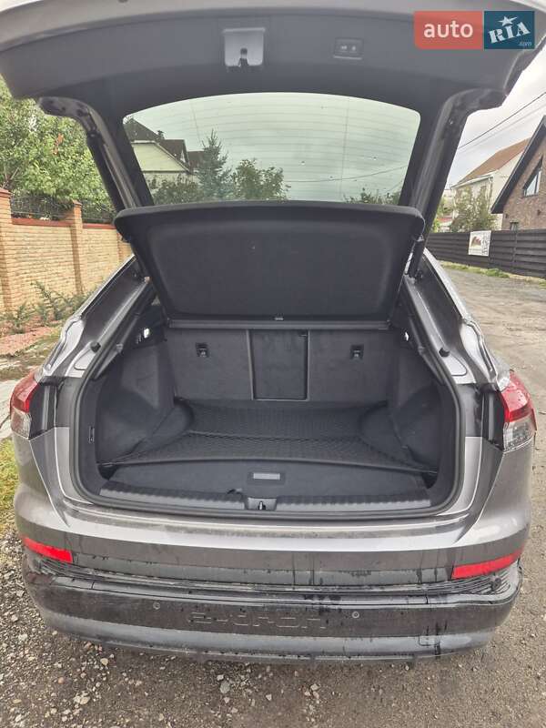 Позашляховик / Кросовер Audi Q4 Sportback e-tron 2024 в Києві фото 3 Позашляховик / Кросовер Audi Q4 Sportback e-tron 2024 в Києві