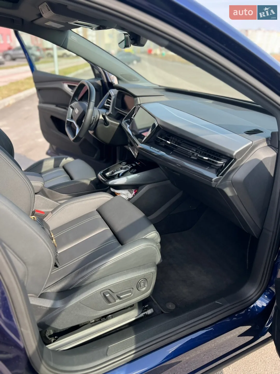 2023 Audi Q4 Sportback e-tron - мініатюра 24