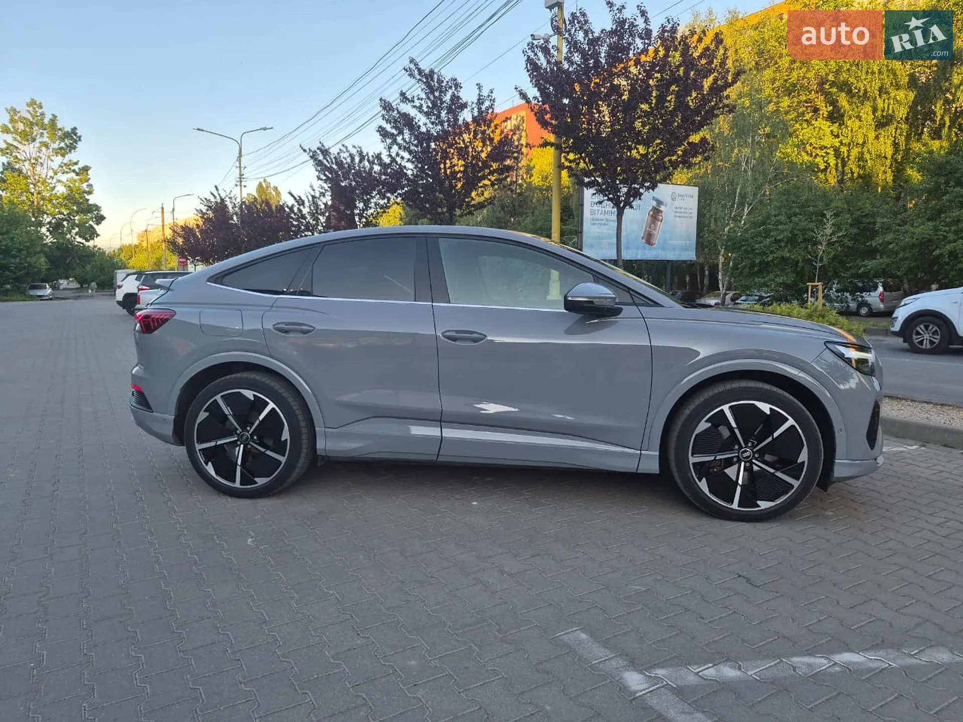 2022 Audi Q4 Sportback e-tron - мініатюра 11