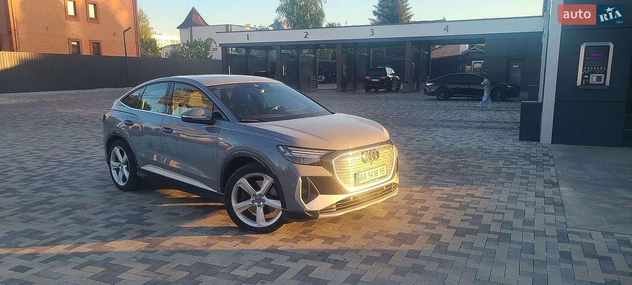 2022 Audi Q4 Sportback e-tron - мініатюра 17