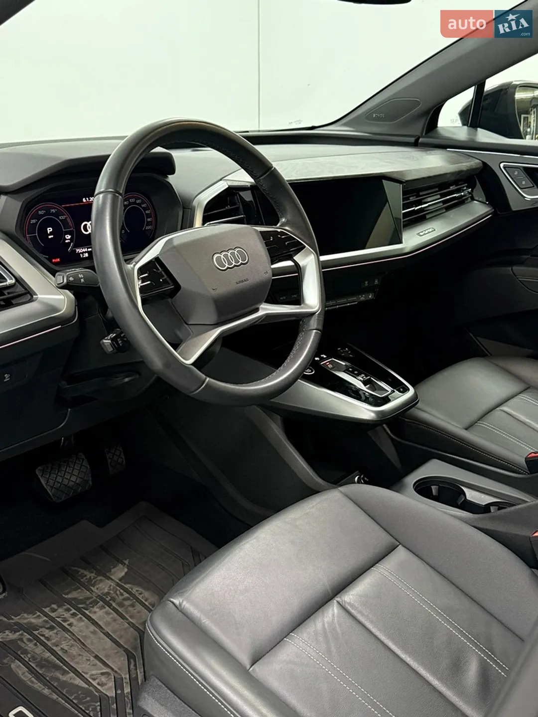 2022 Audi Q4 Sportback e-tron - мініатюра 22