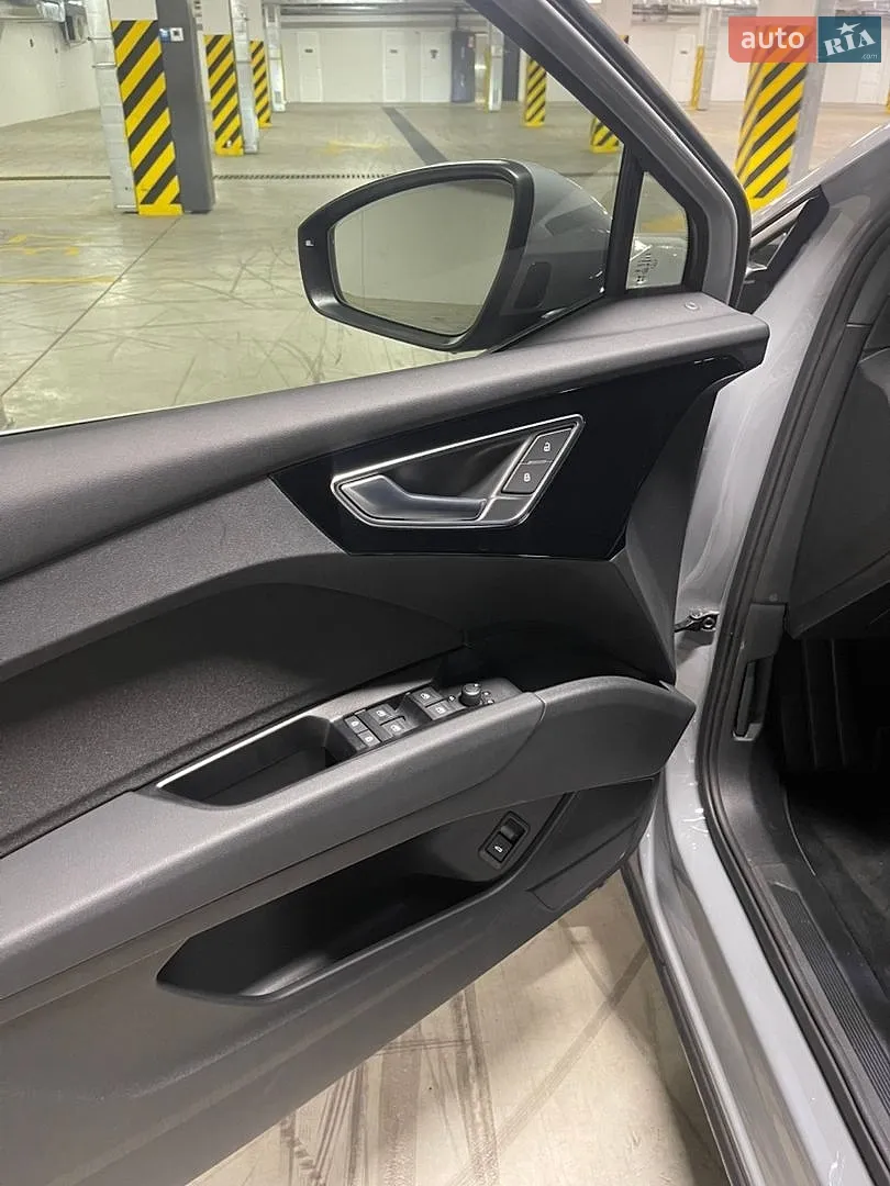 2023 Audi Q4 Sportback e-tron - мініатюра 21