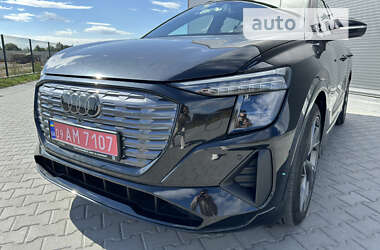 Внедорожник / Кроссовер Audi Q5 e-tron 2024 в 