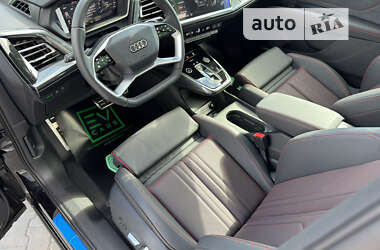 Внедорожник / Кроссовер Audi Q5 e-tron 2024 в 