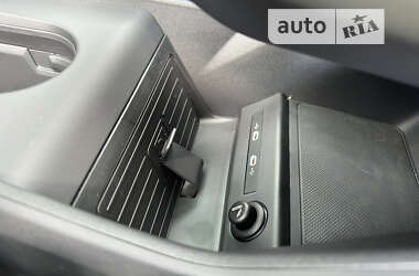 Внедорожник / Кроссовер Audi Q5 e-tron 2024 в 