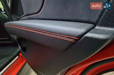 Позашляховик / Кросовер Audi Q5 e-tron 2023 в 