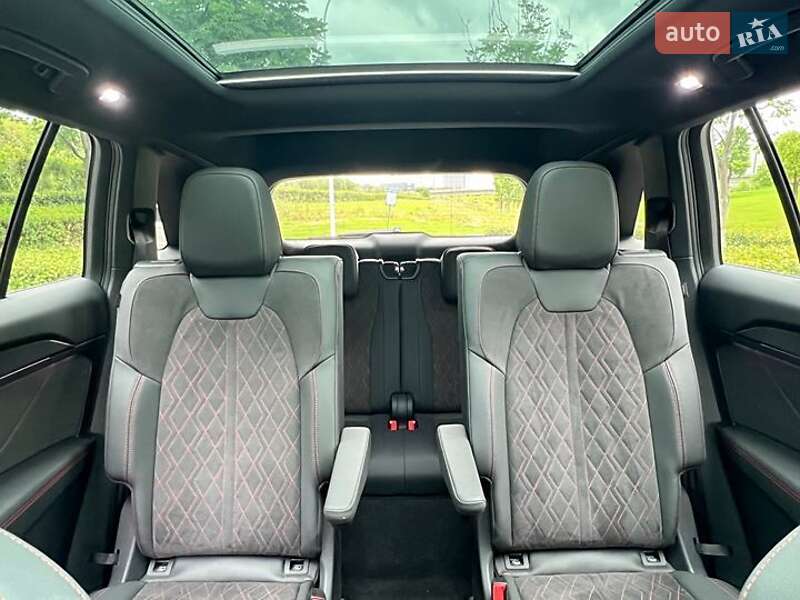 Внедорожник / Кроссовер Audi Q5 e-tron 2022 в Киеве
