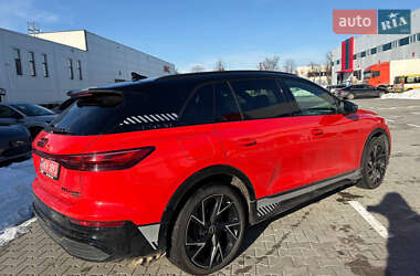 Внедорожник / Кроссовер Audi Q5 e-tron 2022 в 