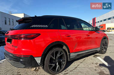Внедорожник / Кроссовер Audi Q5 e-tron 2022 в 