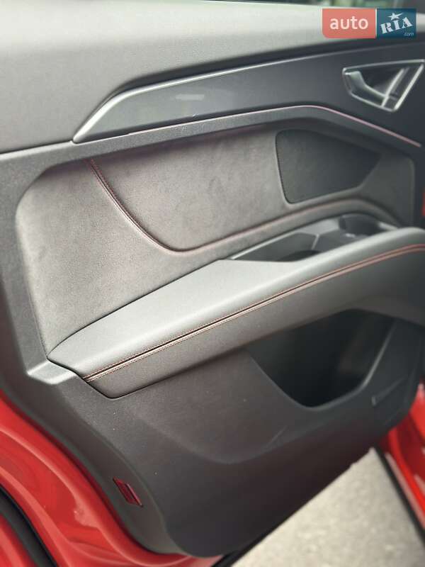 Внедорожник / Кроссовер Audi Q5 e-tron 2022 в Киеве фото 12 Внедорожник / Кроссовер Audi Q5 e-tron 2022 в Киеве