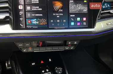 Внедорожник / Кроссовер Audi Q5 e-tron 2022 в 