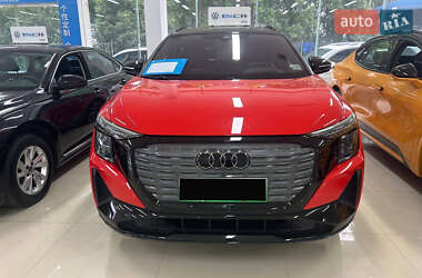 Внедорожник / Кроссовер Audi Q5 e-tron 2022 в Киеве