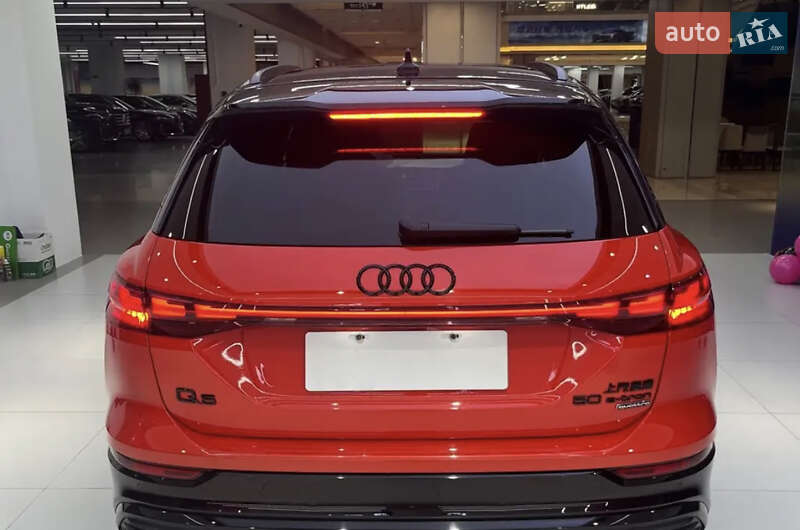 Внедорожник / Кроссовер Audi Q5 e-tron 2022 в Львове